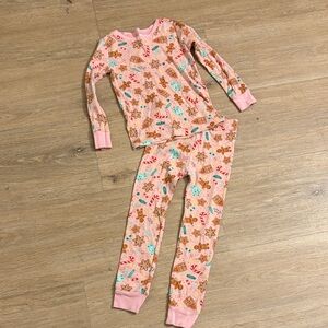Old Navy Pink Gingerbread Pajama Set
